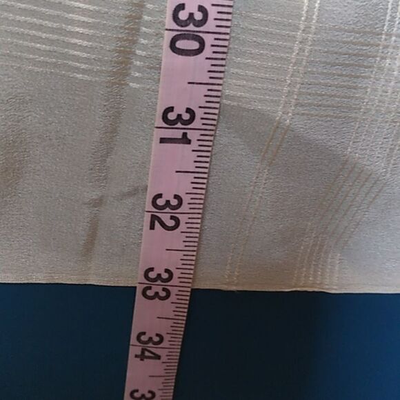 Elegant White  Scarf/Tablecloth Shimmers White stitching Cottagecore - Picture 4 of 8